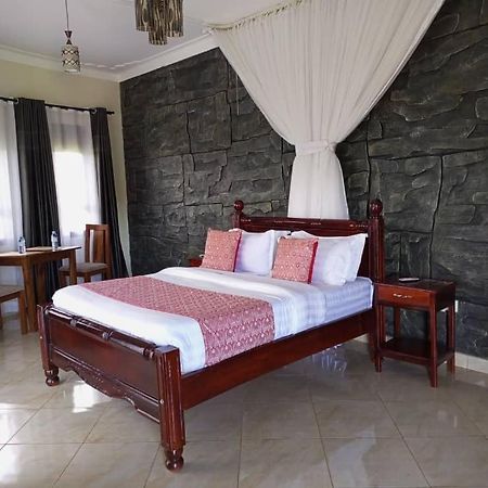Nile Bridge Cottages Jinja Dış mekan fotoğraf
