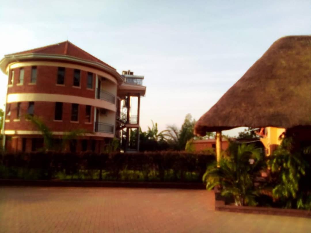 Nile Bridge Cottages Jinja Dış mekan fotoğraf